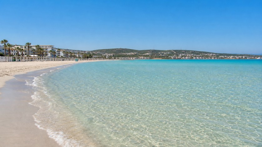 Ilıca Plajı Rehberi: Çeşme'de Sığ Deniz, Ulaşım ve Plaj Notları