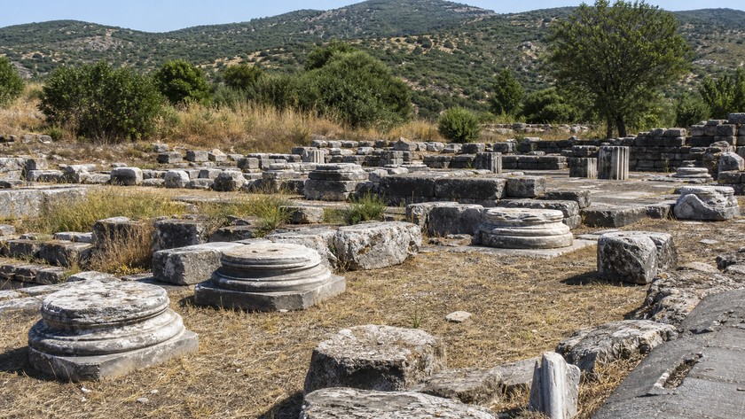 Klaros antik kalıntılar
