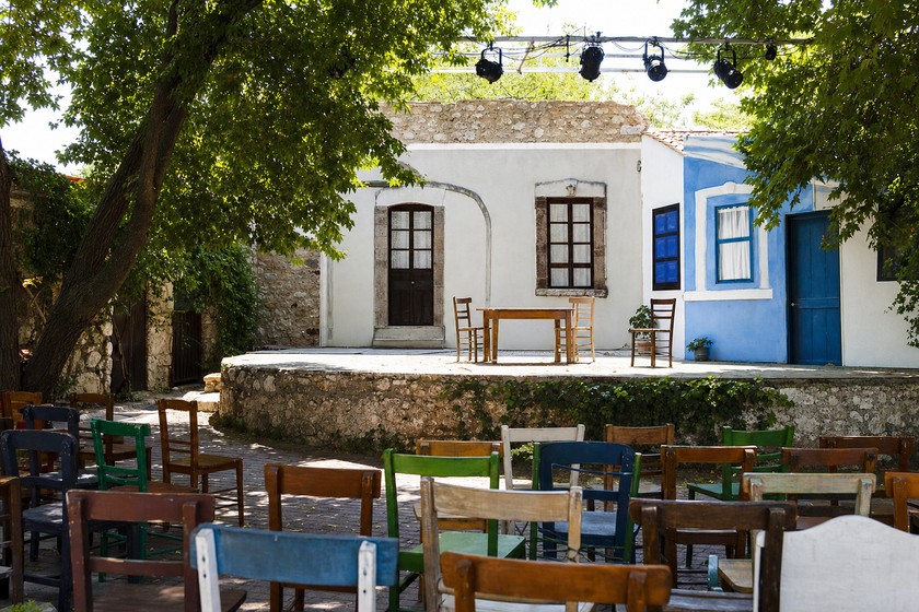 Bademler tiyatro geleneği