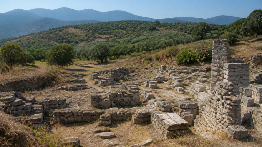 Lebedos Antik Kenti arazisi