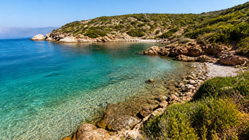 Mimoza Koyu Rehberi: Karaburun'da Deniz, Kıyı ve Rota Notları