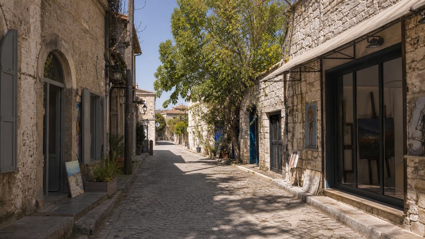 Urla Sanat Sokağı Rehberi: Atölyeler, Taş Sokaklar ve Gezi Notları