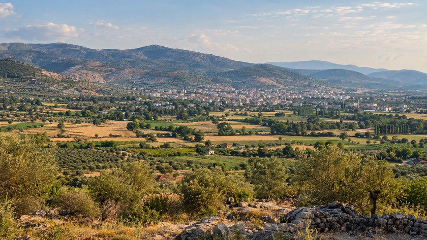 Kınık Gezilecek Yerler: Poyracık, Tarih ve Doğa Rotaları